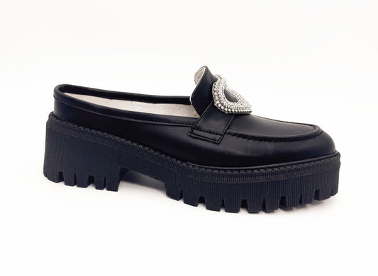 Mocasines Negros con Plataforma y Detalle de Brillo - Elegancia y Estilo en Cada Paso