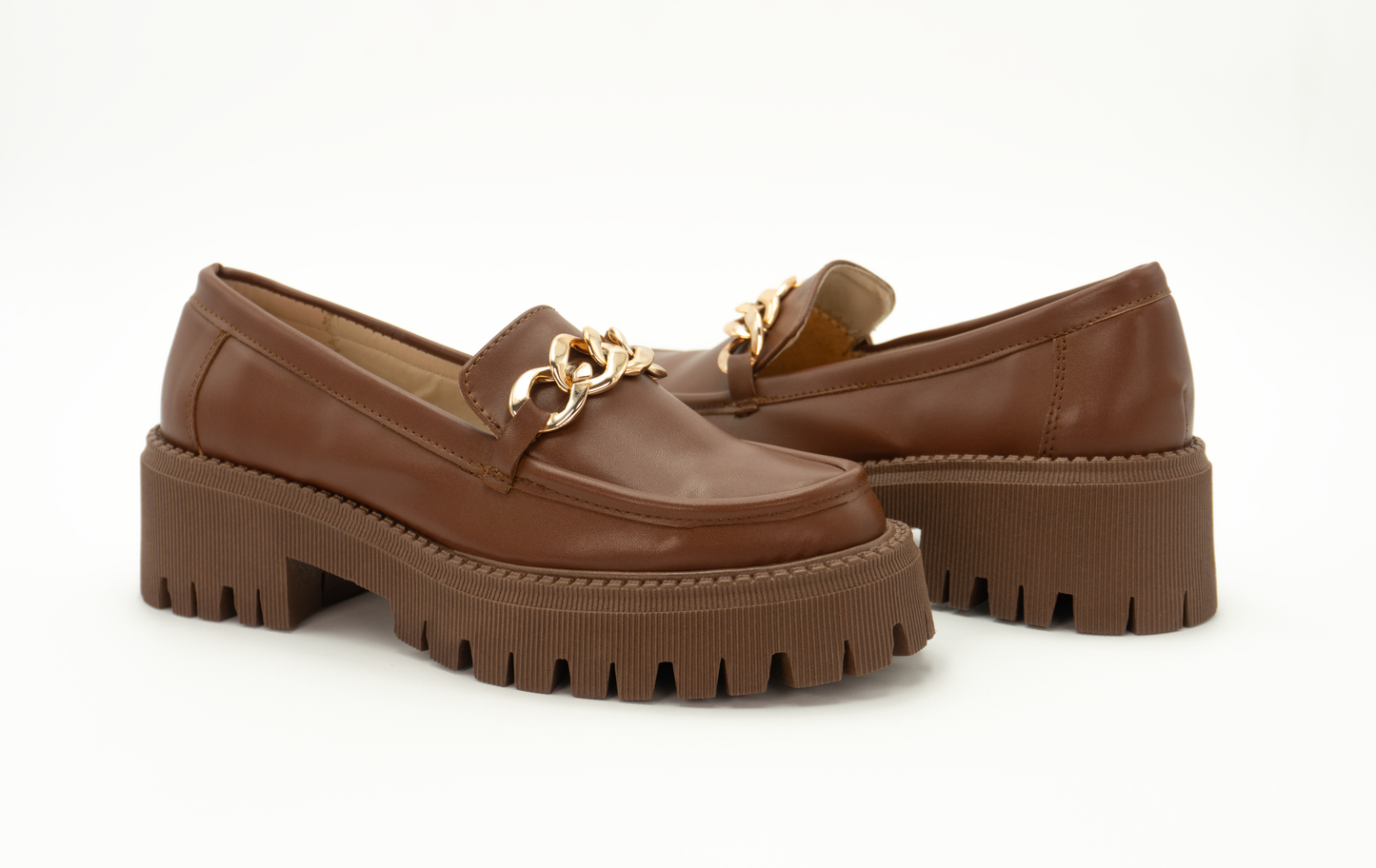 Mocasines Chunky de Plataforma con Cadena Dorada